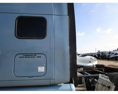 Peterbilt 387 Left Sleeper Fairing