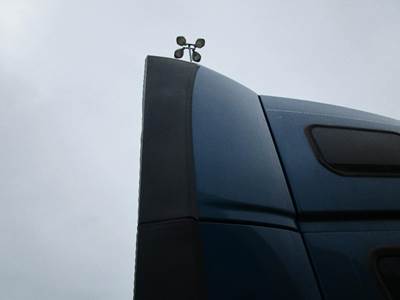 Volvo VNL Right Sleeper Fairing