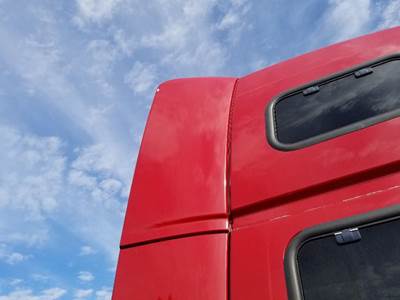 Volvo VNL Right Sleeper Fairing