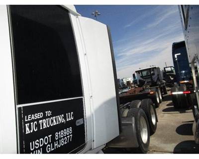 Western Star 5700 Left Sleeper Fairing for a Western Star TR 5700