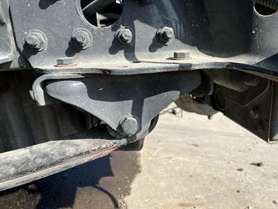 Freightliner Cascadia Right Spring Hanger for a Freightliner CASCADIA 125