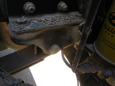 Freightliner ST120 Spring Hanger