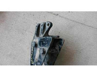 Hendrickson Spring Hanger