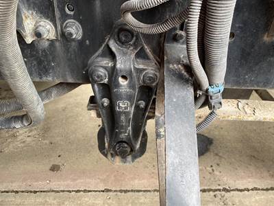 Hendrickson CORONADO 132 Spring Hanger for a Freightliner CORONADO 132