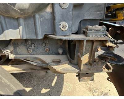 International 4300 Right Spring Hanger