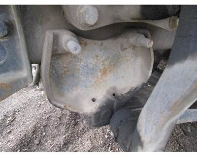 International 9100i Spring Hanger