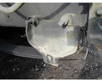 International 9100i Spring Hanger