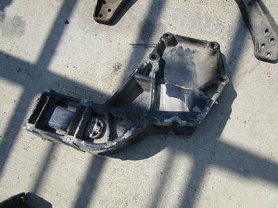 Kenworth Spring Hanger