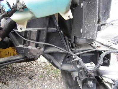 Kenworth T2000 Right Spring Hanger