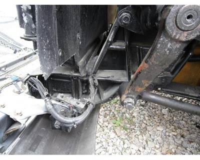 Kenworth T2000 Left Spring Hanger