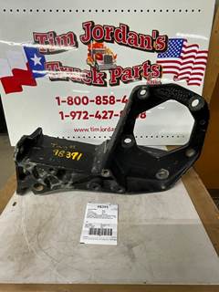 Peterbilt 379 Spring Hanger