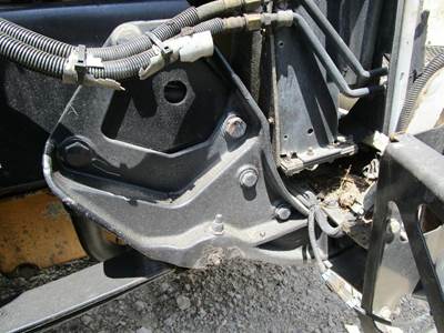 Peterbilt 387 Right Spring Hanger