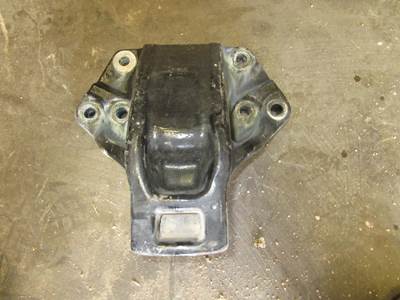 Peterbilt Spring Hanger