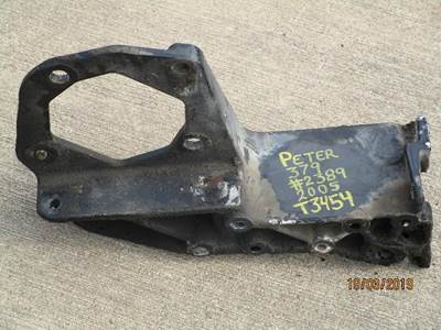 Peterbilt Spring Hanger