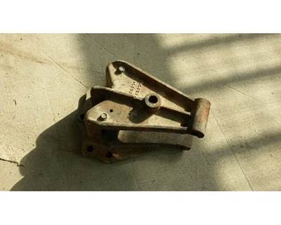 Volvo Spring Hanger