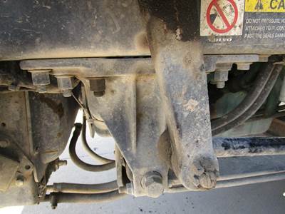 Volvo VNL Spring Hanger