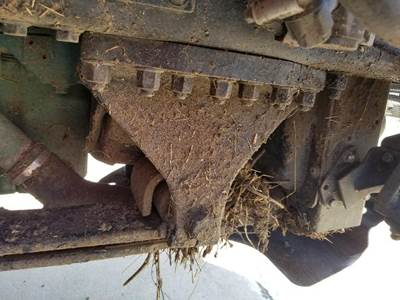 Volvo VNL Spring Hanger