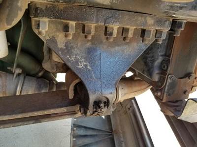 Volvo VNL Spring Hanger