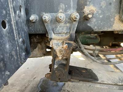 Volvo VNL Spring Hanger