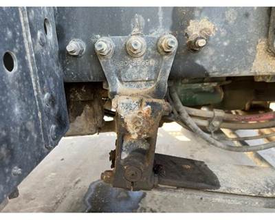 Volvo VNL Spring Hanger