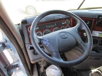 Freightliner Cascadia Steering Column for a Freightliner CASCADIA 125