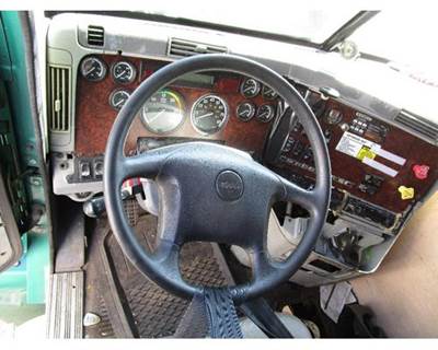 Freightliner ST120 Steering Column