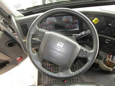 Volvo VNL Steering Column