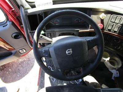 Volvo VNL Steering Column