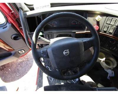 Volvo VNL Steering Column