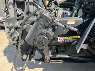 TRW/ROSS THP60004 Steering Gear / Rack for a Volvo VNR