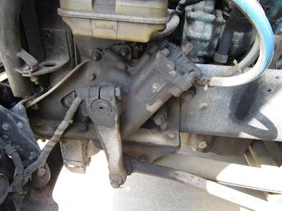 TRW/ROSS THP60010 Steering Gear / Rack for a Freightliner COLUMBIA 120