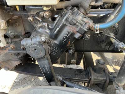 TRW/ROSS THP60010 Steering Gear / Rack for a Freightliner CASCADIA 125