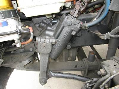 TRW/ROSS THP60010 Steering Gear / Rack for a Freightliner CASCADIA 125