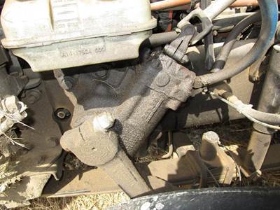 TRW/ROSS THP60010 Steering Gear / Rack for a Freightliner CASCADIA 125