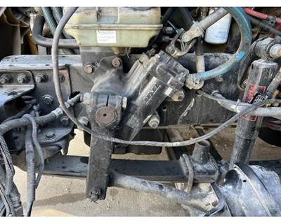 TRW/ROSS THP60010 Steering Gear / Rack for a Freightliner CASCADIA 125