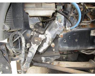 TRW/ROSS THP60010 Steering Gear / Rack for a Freightliner COLUMBIA 120