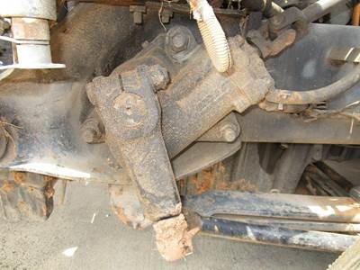 TRW/ROSS THP60054A Steering Gear / Rack for a Freightliner CASCADIA 126