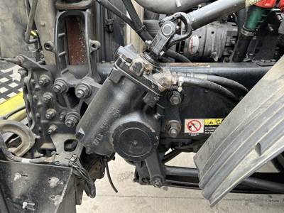 ZFLS 8016955112 Steering Gear / Rack for a Volvo VNL