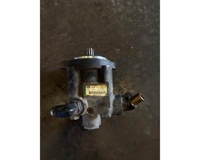 LUK 567 Steering Pump for a Peterbilt 567