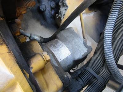 TRW/ROSS 387 Steering Pump for a Peterbilt 387