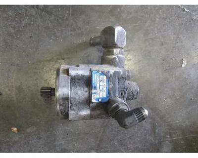 USED POWER STEERING PUMP
P/N:LF73-2107546