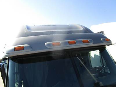 Freightliner Columbia Sun Visor for a Freightliner COLUMBIA 120