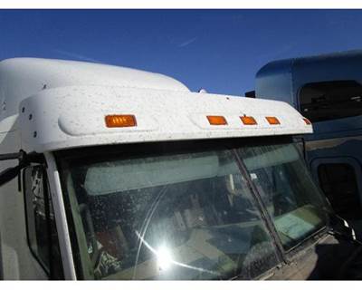 Freightliner Columbia Sun Visor for a Freightliner COLUMBIA 120
