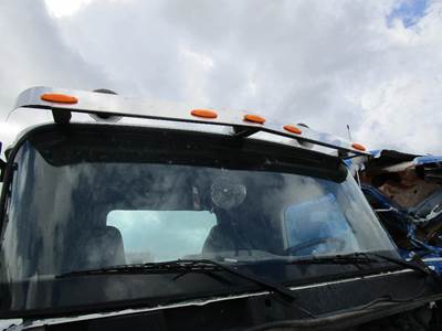 International 5900i Sun Visor