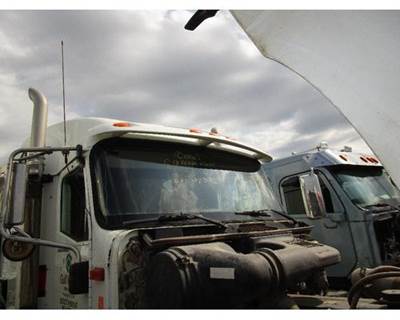 International 9400i Sun Visor