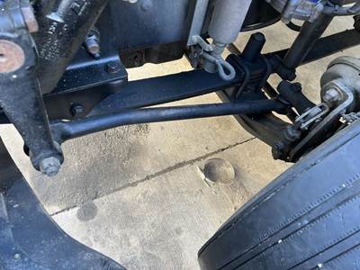 Freightliner Century Class Suspension Parts for a Freightliner ST120