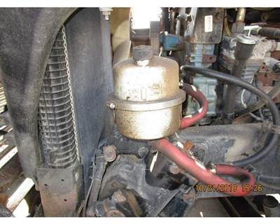 Freightliner Classic XL Suspension Parts for a Freightliner FLD132 XL CLASSIC