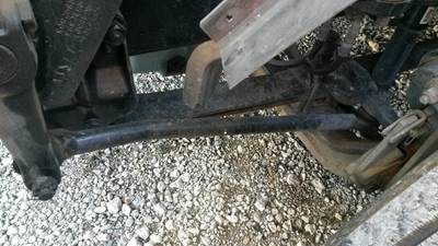 Freightliner Columbia Suspension Parts for a Freightliner COLUMBIA 120