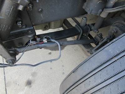 Freightliner Columbia Suspension Parts for a Freightliner COLUMBIA 120