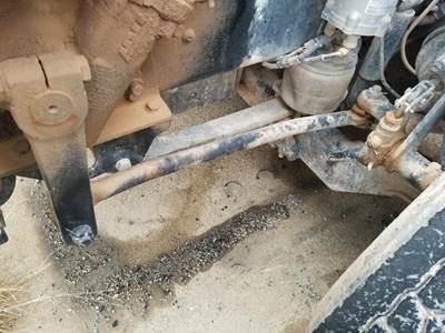 Freightliner Columbia Suspension Parts for a Freightliner COLUMBIA 120